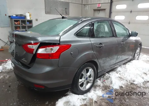 2014 Ford Focus Se z USA, uszkodzony, nr VIN 1FADP3F25EL228319